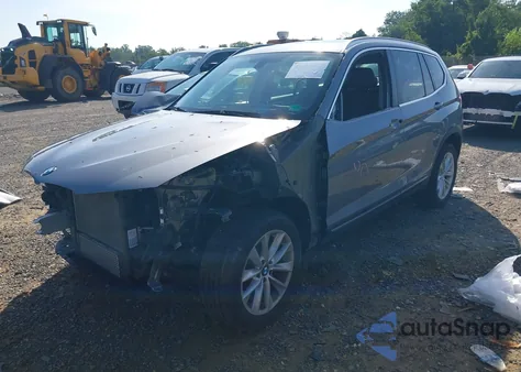 2014 BMW X3 xDrive28I z USA, uszkodzony, nr VIN 5UXWX9C54E0D25941